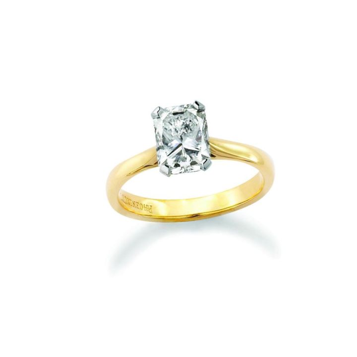 18ct Yellow Gold Single Stone Phoenix Cut Diamond Ring