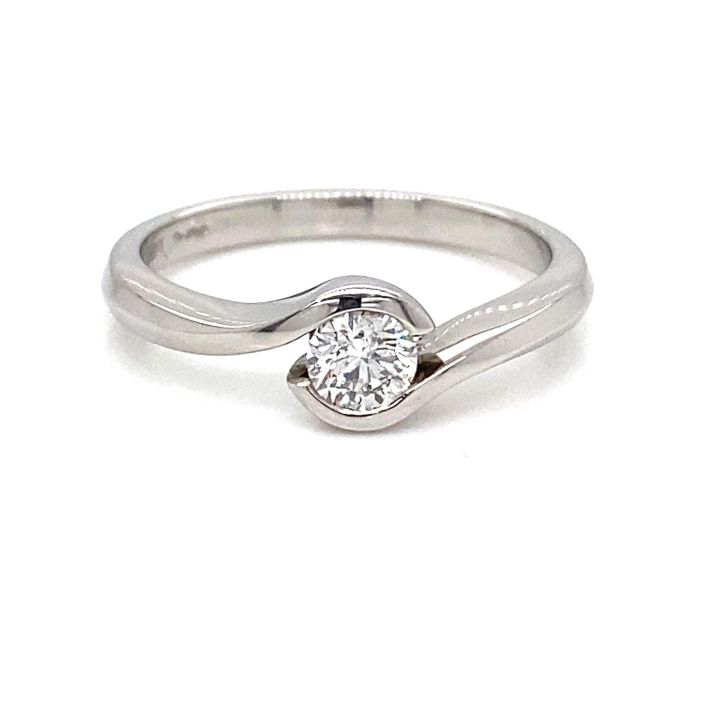 Platinum Cross Over Single Stone Diamond Ring