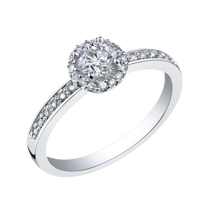 18ct White Gold Round Diamond Cluster Ring