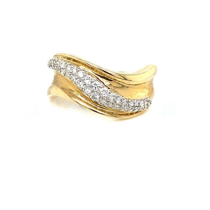 9ct Yellow Gold Diamond Wave Ring