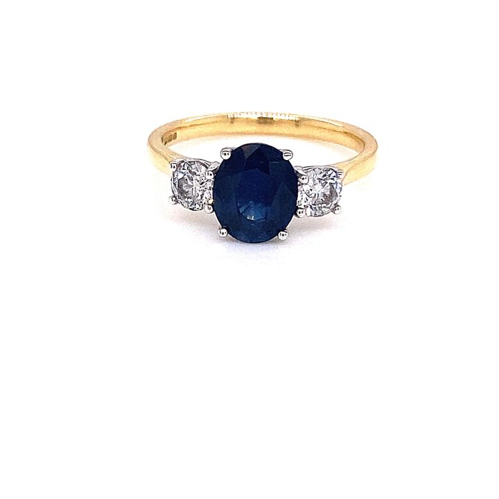 18ct Yellow Gold Three Stone Sapphire & Diamond Ring