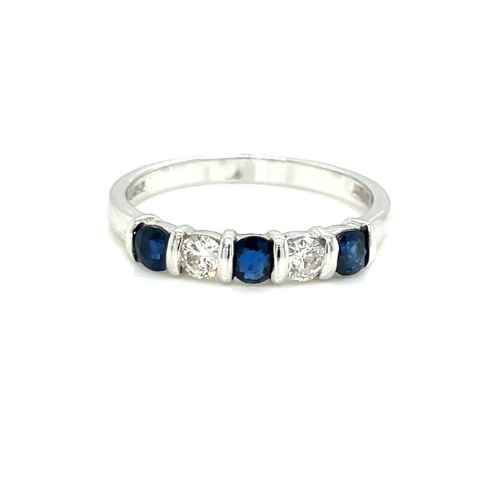 18ct White Gold Sapphire & Diamond Bar Set Ring