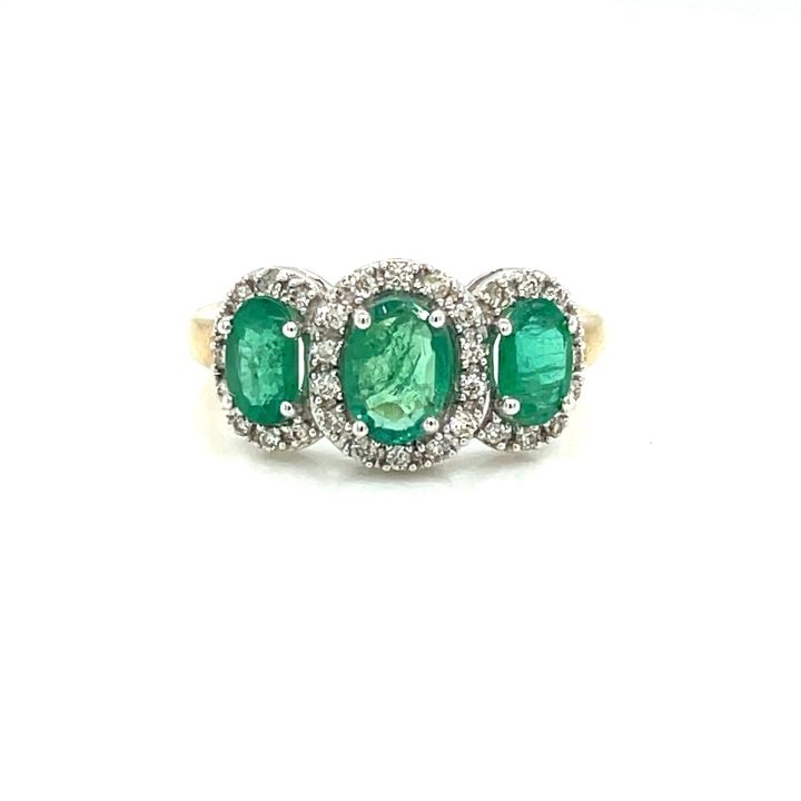 9ct Yellow Gold Graduated Three Stone Emerald Cluster Ring