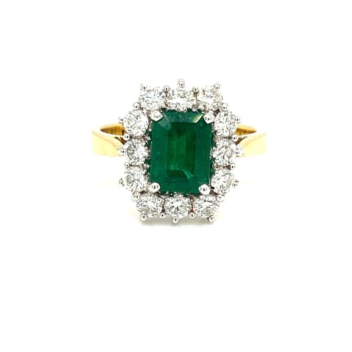18ct Yellow Gold Rectangular Emerald & Diamond Cluster Ring
