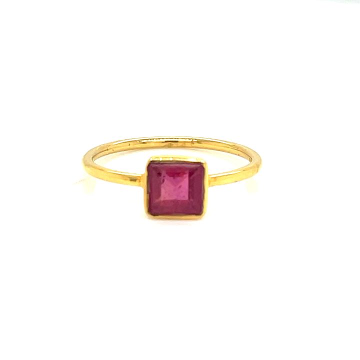 18ct Yellow Gold Square Ruby Ring