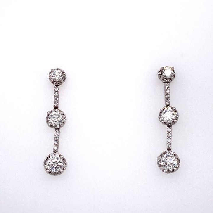 18ct White Gold Diamond Drop Earrings