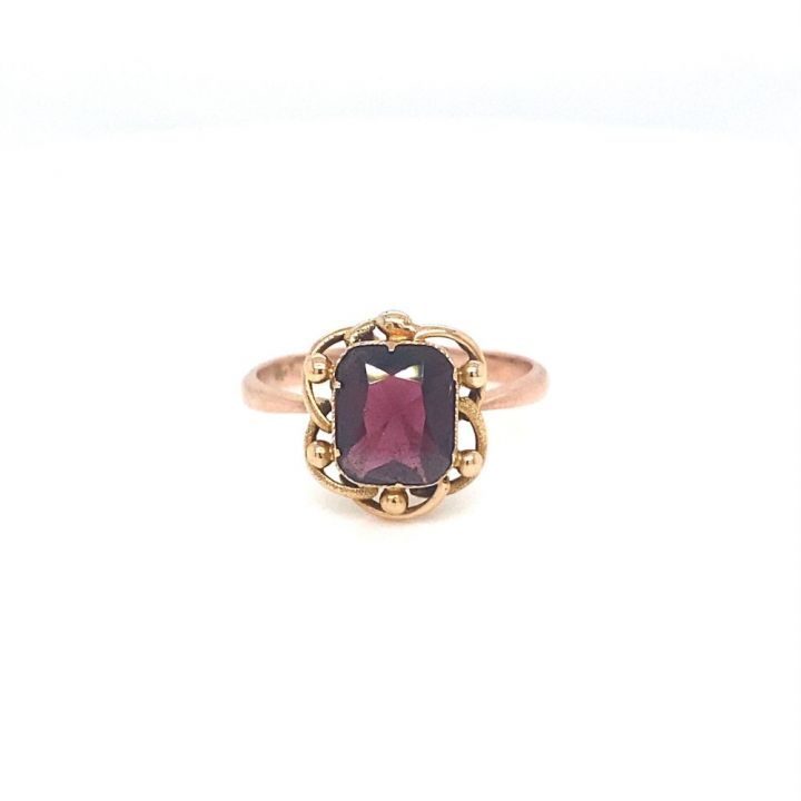 Pre Owned 9ct Yellow Gold Garnet Ring