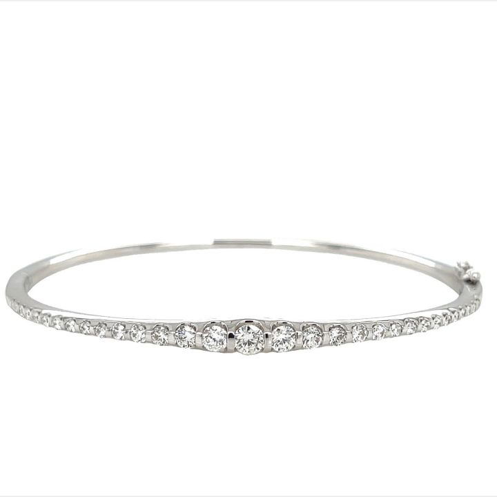 18ct White Gold Graduated Diamond Bangle