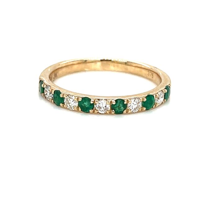 9ct Yellow Gold Emerald & Diamond Grain Set Ring