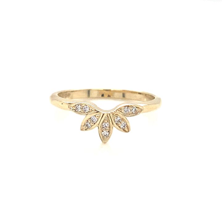 9ct Yellow Gold Diamond Flower Petal Shaped Ring