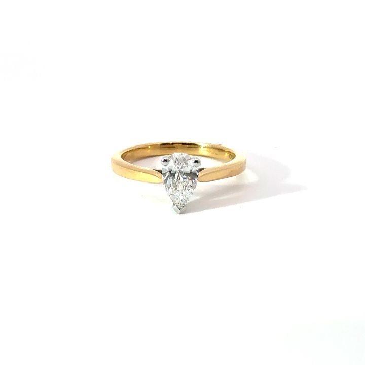 18ct Yellow Gold 0.71ct Pear Shaped Diamond Ring