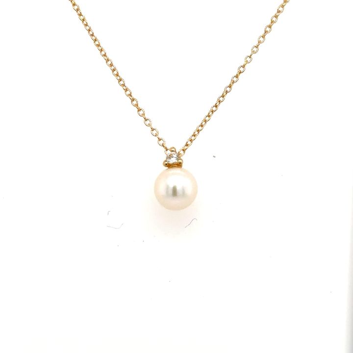 9ct Yellow Gold Freshwater Pearl & Cubic Zirconia Pendant