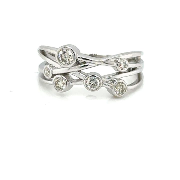 9ct White Gold 0.33ct Diamond Scatter Ring