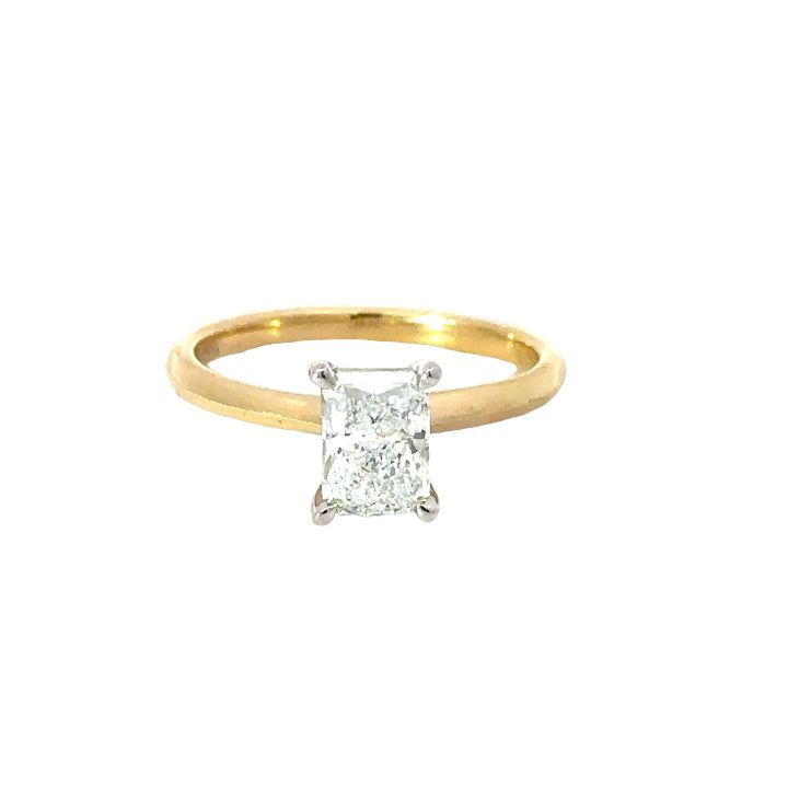 18ct Yellow Gold 1.01ct Radiant Cut Lab Grown Diamond Ring