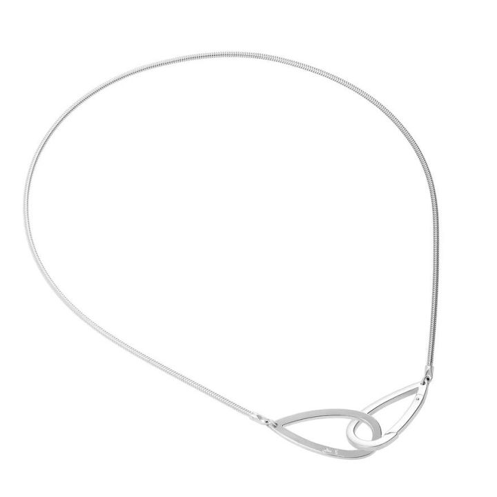 Lucy Quartermaine Silver Link Petal Necklace