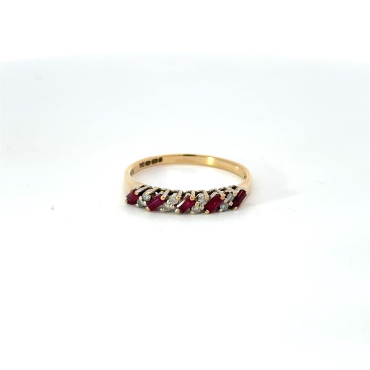 Pre Owned 9ct Yellow Gold Ruby & Diamond Eternity Ring